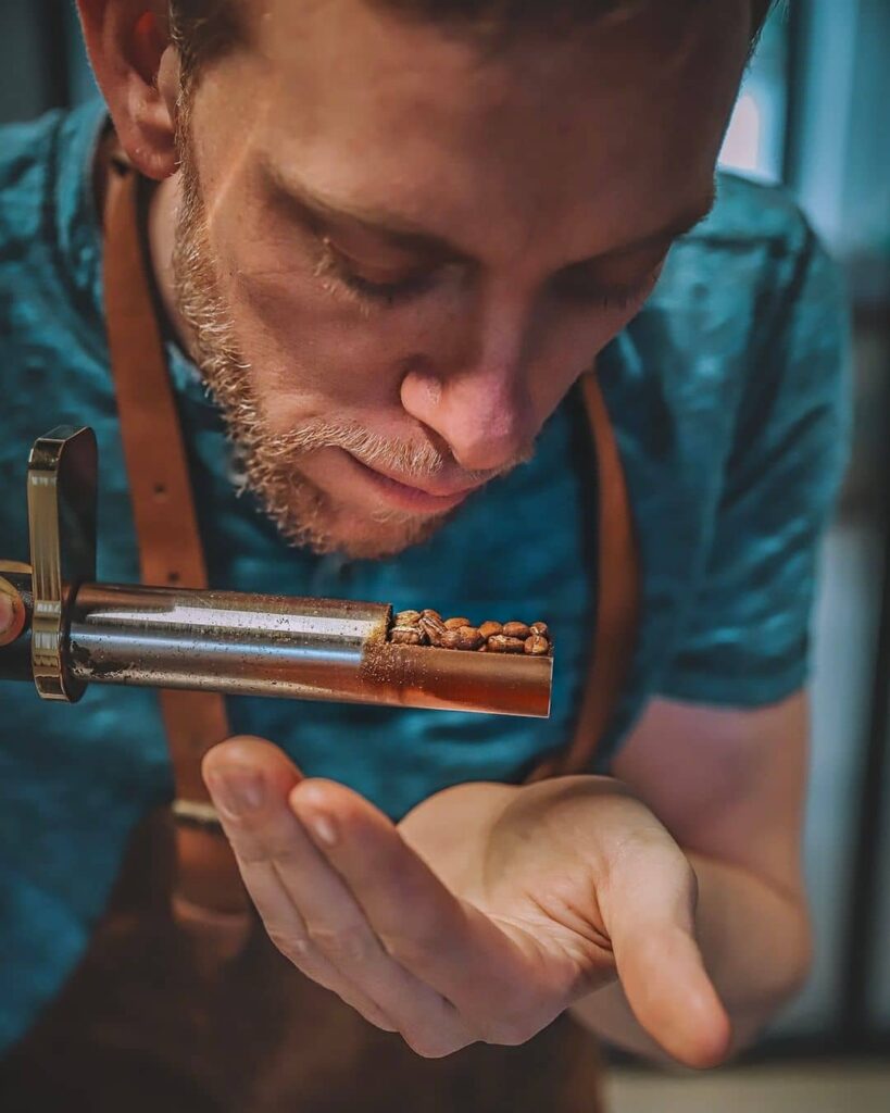 DAVID BUDIN - DE COFFEE LAB